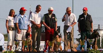 podium03